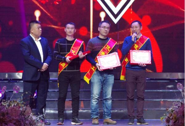 5dba8c889c5b1.jpg 4.jpg